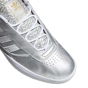 フランス代表　adidas originals LUCAS PUIG Amazon.com | adidas Puig Shoes - Silver Metallic White